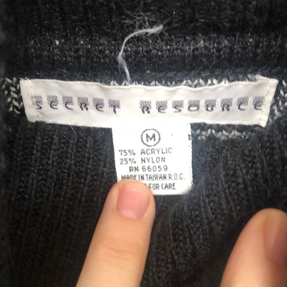 Vintage Snowflake Oversized Turtleneck Sweater Size Medium - Picture 4 of 4